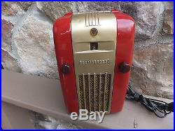 Vintage Small Westinghouse Refrigerator Case AM Tube Little Jewel Radio