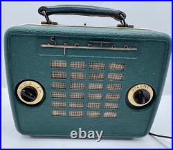 Vintage Sparton Model 309 Lunchbox Portable Tube Radio Green Powers On/ Hums