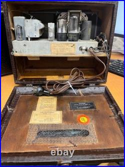 Vintage Sparton Tube Radio Model #6AM06 Wooden Case