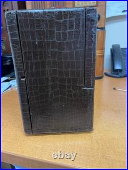 Vintage Sparton Tube Radio Model #6AM06 Wooden Case