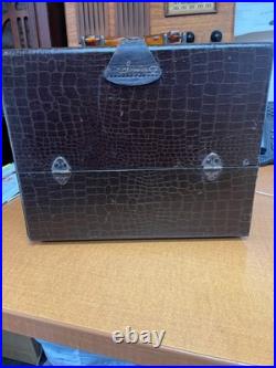 Vintage Sparton Tube Radio Model #6AM06 Wooden Case