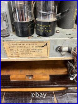 Vintage Sparton Tube Radio Model #6AM06 Wooden Case