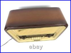 Vintage TELEFUNKEN Gavotte 7 Table Top AM/FM/SB Tube Radio (Works, READ!)