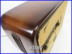 Vintage TELEFUNKEN Gavotte 7 Table Top AM/FM/SB Tube Radio (Works, READ!)
