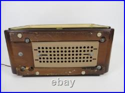 Vintage TELEFUNKEN Gavotte 7 Table Top AM/FM/SB Tube Radio (Works, READ!)