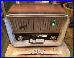 Vintage TELEFUNKEN Jubilate 5161W Tube Radio Made in Western Germany