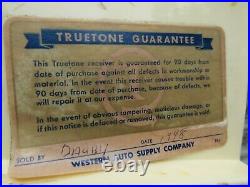 Vintage TRUETONE AM RADIO d2783 ivory Tube RETRO MCM c1940s bakelite RARE