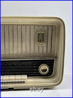 Vintage Telefunken Jubilate 5161W West German Tube Radio 1950s 60s RARE Vintage Telefunken Jubilate 5161W West German Tube Radio 1950s 60s RARE