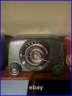 Vintage Tested Crosley Radio Bullseye Model 11-102 U Metallic Green 1953 Vintage Tested Crosley Radio Bullseye Model 11-102 U Metallic Green 1953