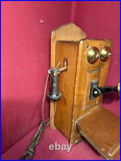 Vintage The Country Belle by Guild Wall Phone Tube Radio Tested