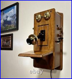 Vintage The Country Belle by Guild Wooden Wall Phone and Tube Radio #556 Works