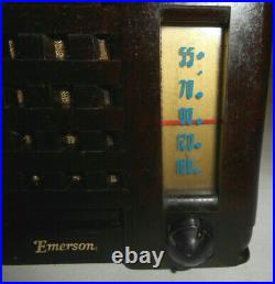 Vintage Tiny Midget Emerson Emersonette 540A Bakelite Tube Radio