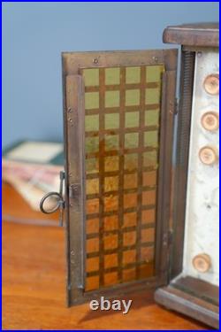 Vintage Town Crier Am/fm Tube Radio American Walnut Slag Glass MID Century