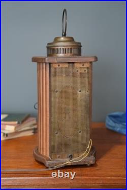 Vintage Town Crier Am/fm Tube Radio American Walnut Slag Glass MID Century