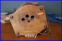 Vintage Town Crier Am/fm Tube Radio American Walnut Slag Glass MID Century