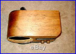 Vintage Travler Radio Model #315