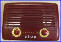 Vintage Truetone Portable AM Tube Radio D3910 1944 t592