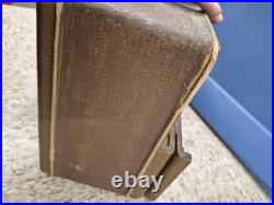 Vintage Truetone Portable Tube Radio Brief Case Style withHandle True Tone AS IS
