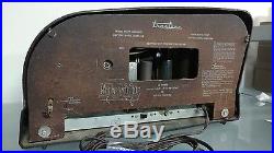 Vintage Trutone Boomerang Tube Radio