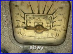 Vintage Tube AM Push Button Radio -unique Finish (RCA Westinghouse Hazeltine)