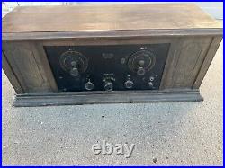 Vintage Tube Amp Radio Beautiful