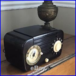 Vintage Tube Radio Alarm Clock Working Jewel AM by Crosby-Paige USA Bakelite