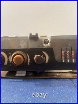Vintage Tube Radio Chassis POWERS ON UNTESTED
