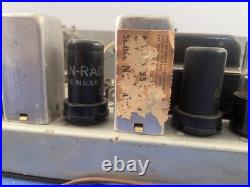 Vintage Tube Radio Chassis POWERS ON UNTESTED