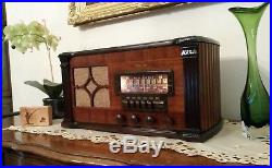 Vintage Tube Radio Firestone Air Chief 4-A-21 (1946) BEAUTIFUL and RESTORED