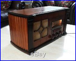 Vintage Tube Radio Firestone Air Chief 4-A-21 (1946) BEAUTIFUL and RESTORED