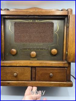 Vintage Tube Radio Guild Model 484 The Spice Chest Works Great & Excellent Con