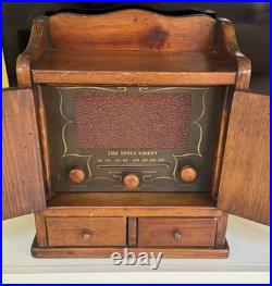 Vintage Tube Radio Guild Model 484 The Spice Chest Works Great & Excellent Con Vintage Tube Radio Guild Model 484 The Spice Chest Works Great & Excellent Con