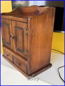 Vintage Tube Radio Guild Model 484 The Spice Chest Works Great & Excellent Con