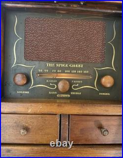 Vintage Tube Radio Guild Model 484 The Spice Chest Works Great & Excellent Con