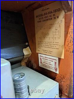 Vintage Tube Radio Montgomery Ward Airline Model 84-HA-1810 Works See Video