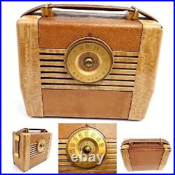 Vintage Tube Radio RCA Victor 8-BX-54 Portable Golden Throat Portable Works