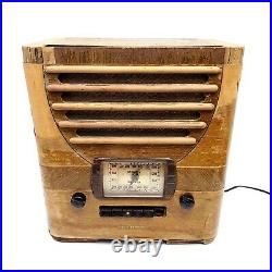Vintage Tube Radio Stewart Warner Magic Keyboard 01-521 Tombstone Wood Works