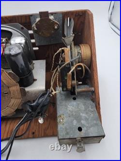 Vintage UEC Pay Per Use Tube Radio Still Tunes And Plays Vintage UEC Pay Per Use Tube Radio Still Tunes And Plays