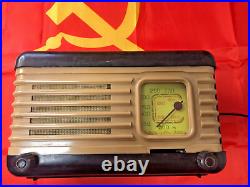 Vintage USSR Radio Moskvich V Art Deco Bakelite Tube Radio 2-Band WORK