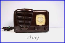 Vintage Very Nice Motorola Old Marbled Bakelite Automotive Theme Antique Radio