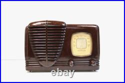 Vintage Very Nice Motorola Old Marbled Bakelite Automotive Theme Antique Radio