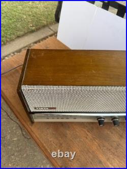 Vintage Vista 500 AM FM Tube Radio Mid Century MCM Wood Cabinet Atomic 1960s