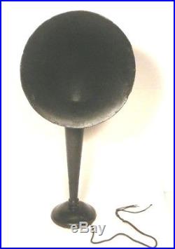 Vintage WESTERN ELECTRIC HORN SPEAKER- 22 & 1/2 h / 10 bell GOOD DRIVER