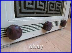 Vintage WESTINGHOUSE tube radio Model H-204 Broadcast AM FM bakelite cream 1948