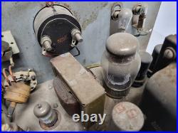 Vintage WRL Globe Scout 65 Amateur Tube Radio Transmitter (Does not Turn On)