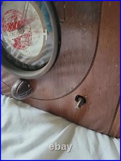 Vintage WWII Wood Crosley Fiver Vintage Tube Radio UNTESTED Vintage WWII Wood Crosley Fiver Vintage Tube Radio UNTESTED