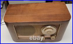 Vintage Wards Airline Model 65 1947 AM Tube Radio re-capped and electrolytics Vintage Wards Airline Model 65 1947 AM Tube Radio re-capped and electrolytics