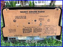 Vintage Wards Airline Model 94 Working Radio Walnut Color