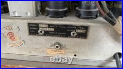 Vintage Westinghouse 675 Tube Radio
