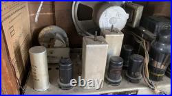 Vintage Westinghouse 675 Tube Radio